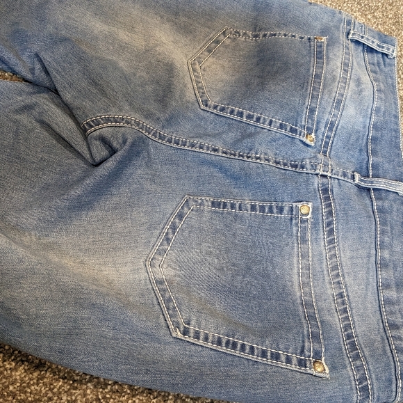 Capri - Picture 6 of 7